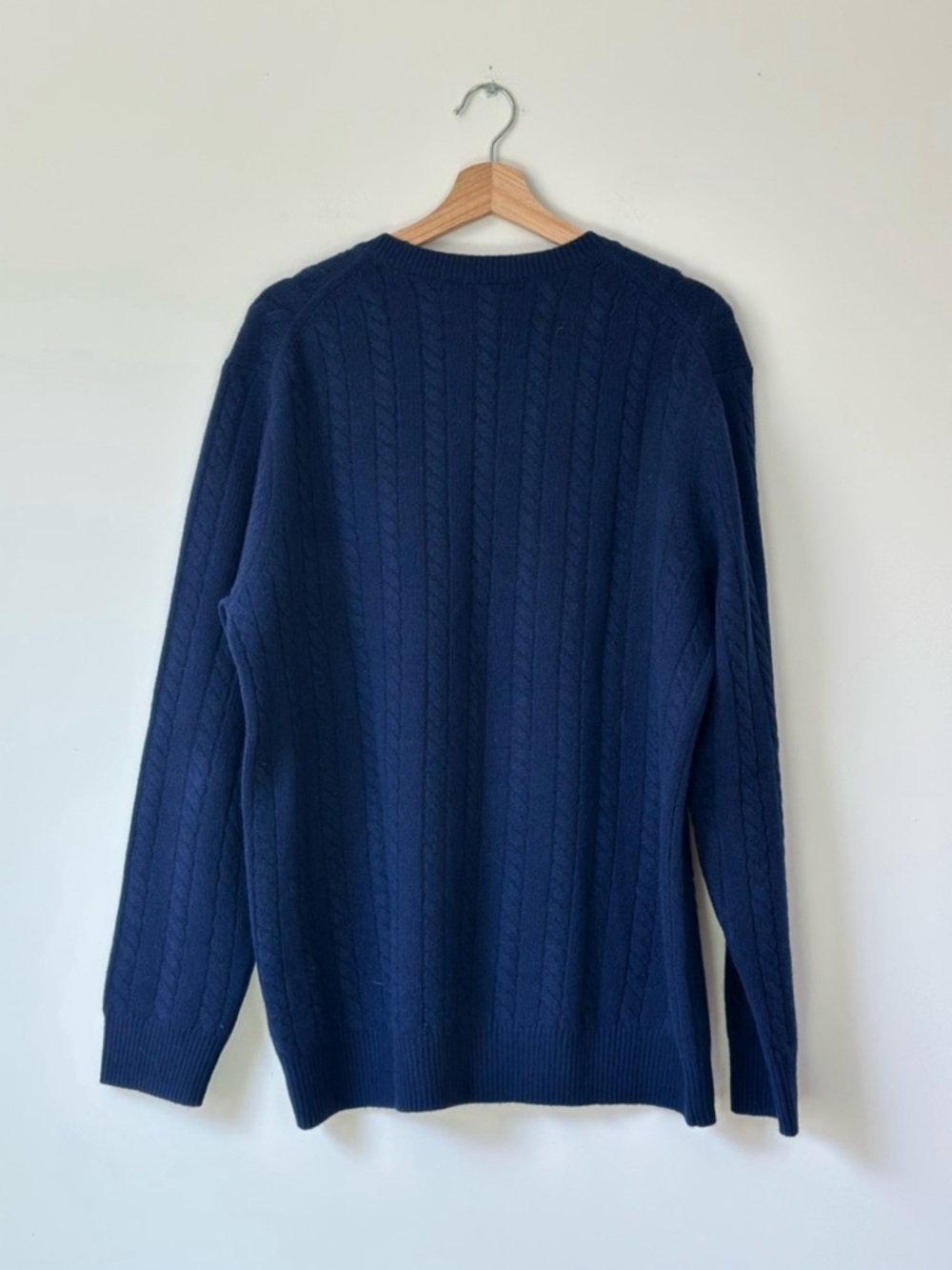 Vineyard Vines Navy Cable-Knit Crewneck Cashmere Sweater - Men's - Picture 4 of 5